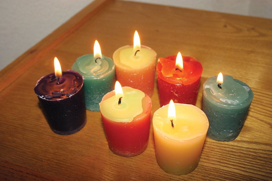 Come realizzare candele fai da te il bricolage for Candele colorate